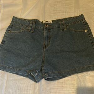 Signature Women's Blue Denim Shorts